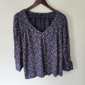 Lucky brand navy blue floral vneck ruffle sleeve blouse plus size 2X